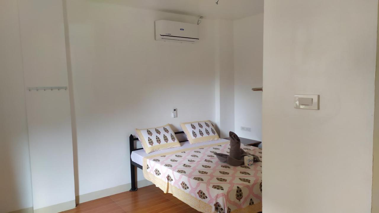 Hotel Ashoka Ель-Нідо Екстер'єр фото